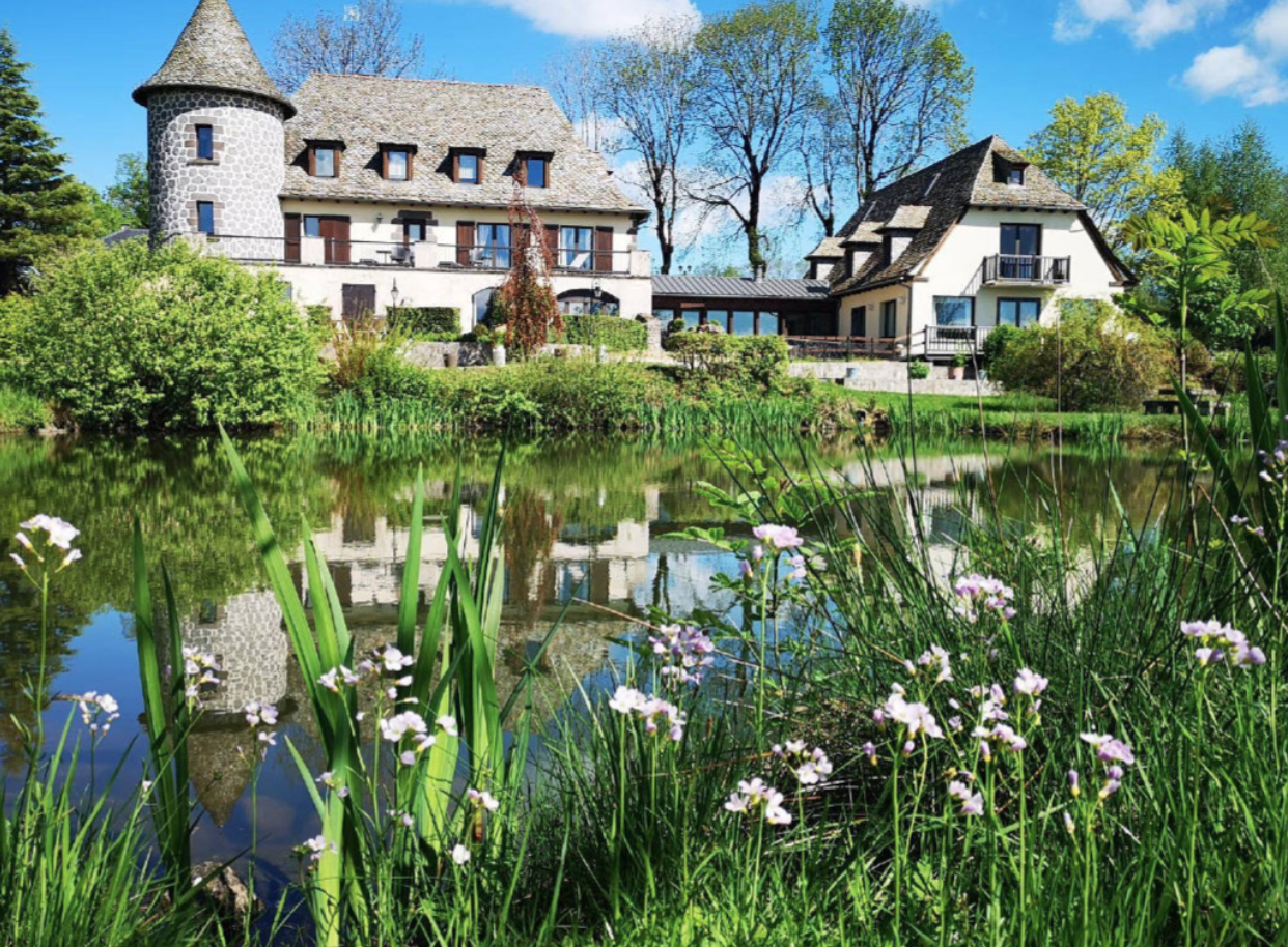 Élégance en altitude : Découvrez les maisons de montagne