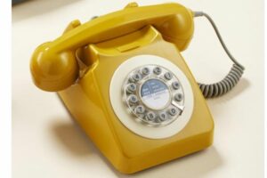 Le célèbre 746 Phone