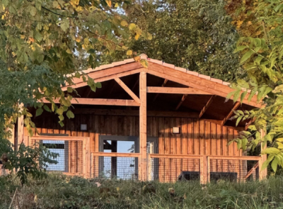 Camping sérendipité 3 étoiles dans le Cantal