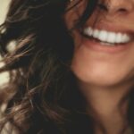 Femme souriante
