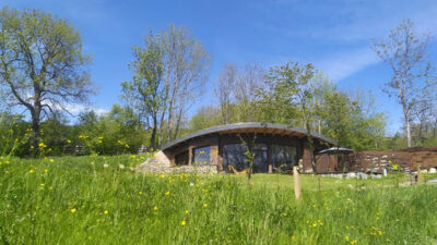 gite-lumineux-accessible-pmr-en-pleine-nature-en-auvergne-haute-loire-proche-puy-en-velay