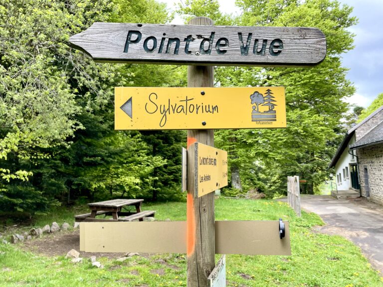 Sylvatorium panneau direction