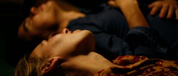 Beige Flag Couples : et si le problème du couple n’était plus la toxicité… mais la tiédeur ?