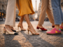 tendances-chaussures-printemps-2026-femme-style-urbain-scarlette-magazine