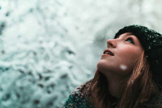 Emerveillement regarder la neige